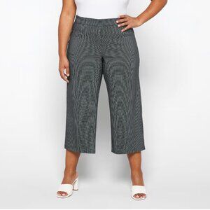 Tribal Wide Leg Crop Pant Size 18W